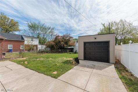 3569 W 136th Street Cleveland OH 44111