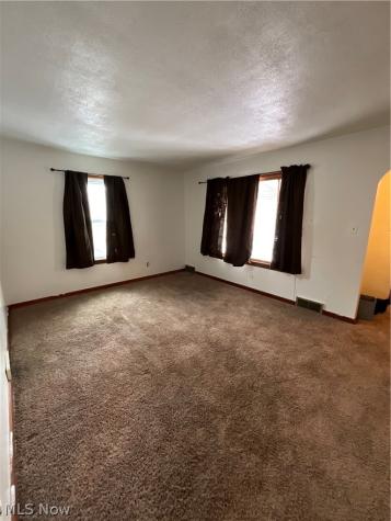 1220 N Schenley Avenue Youngstown OH 44509