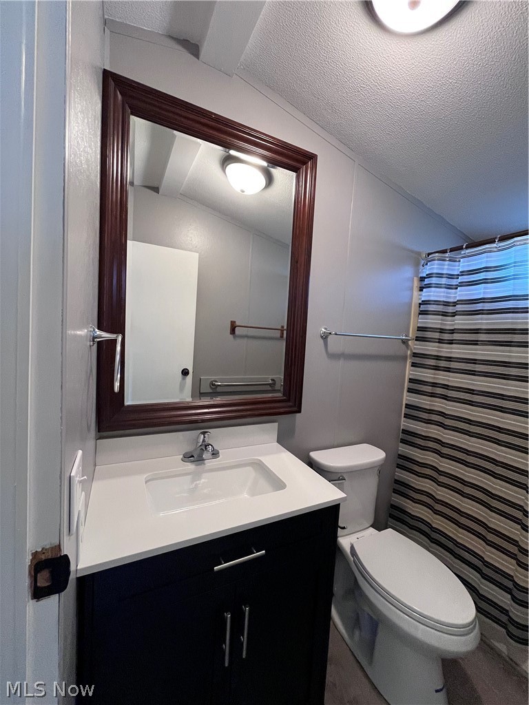 777 1/2 S 2nd Street Coshocton OH 43812