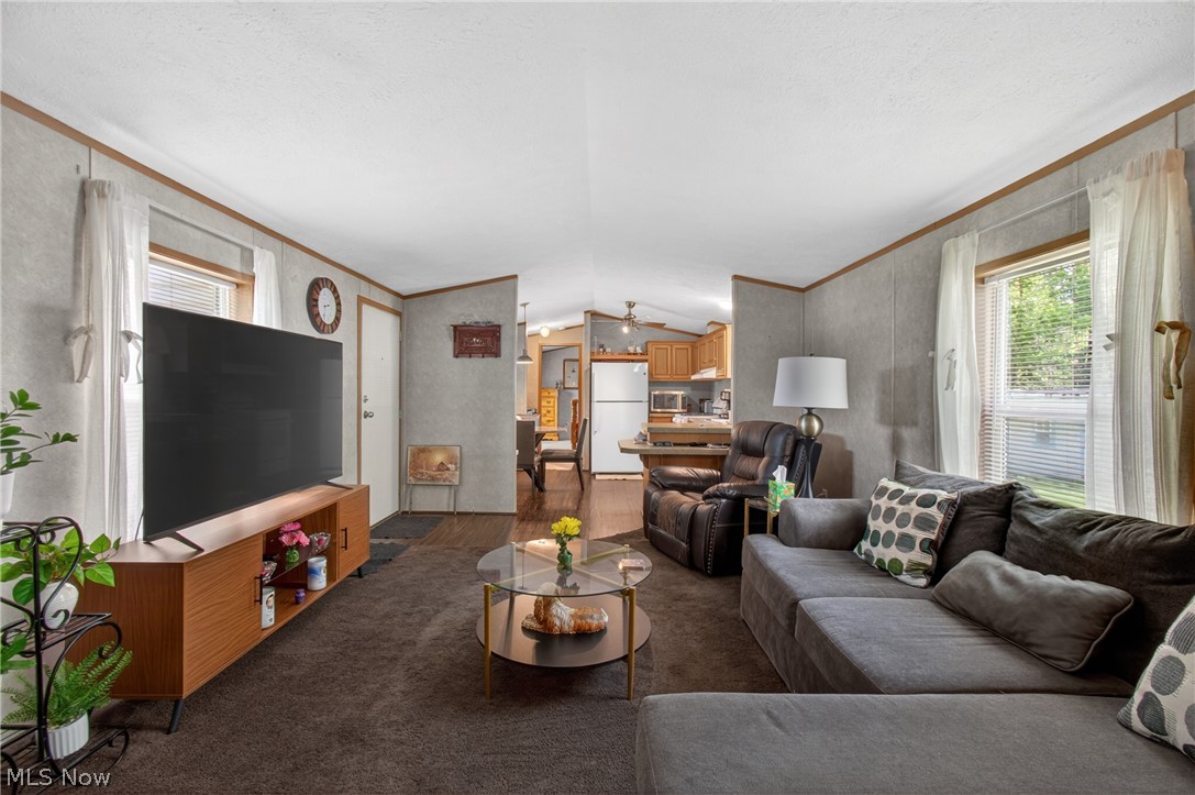 110 NW Lebanon Road Dalton OH 44618