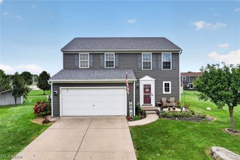 2698 Dutch Circle NE Canton OH 44721