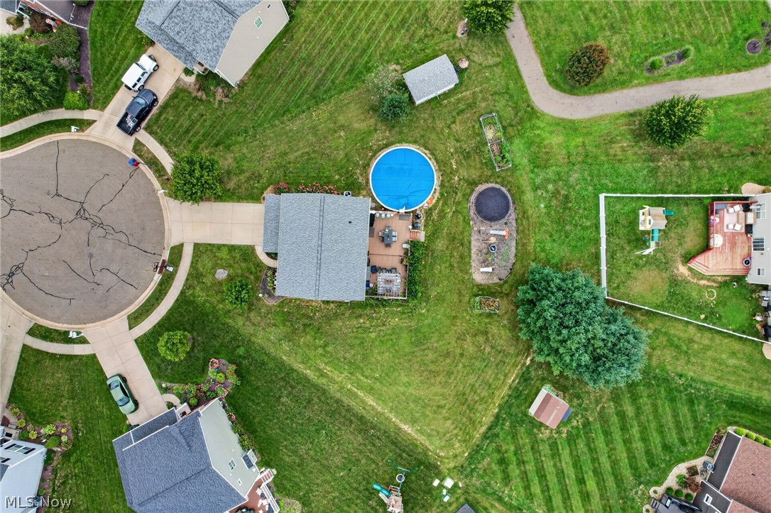 2698 Dutch Circle NE Canton OH 44721