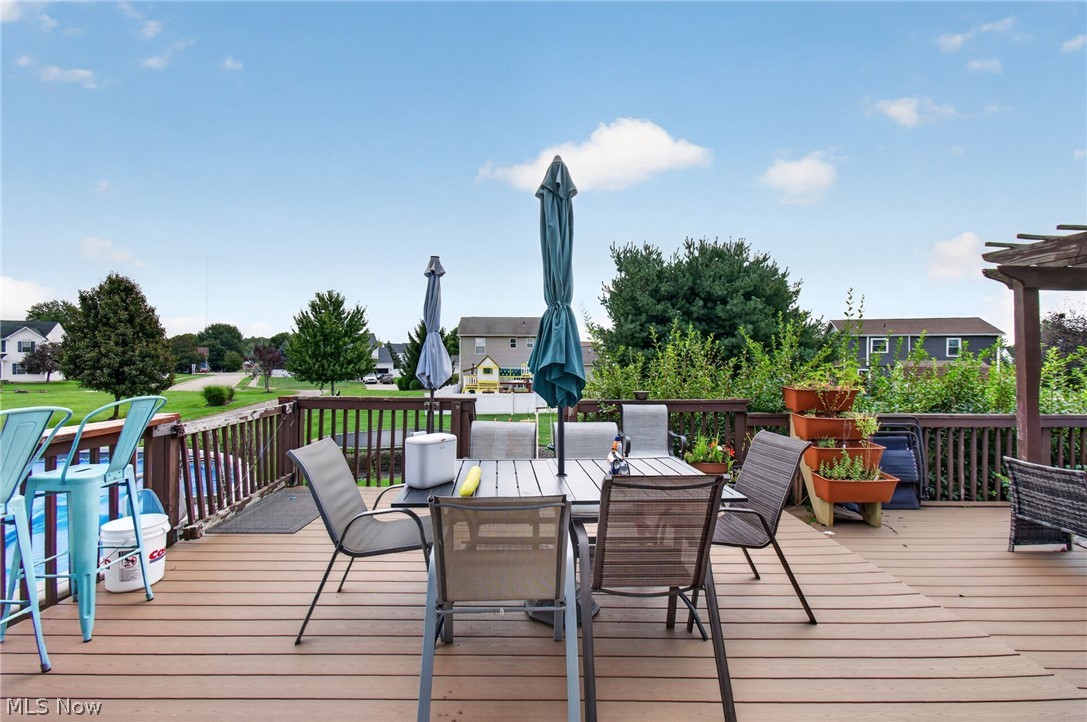 2698 Dutch Circle NE Canton OH 44721