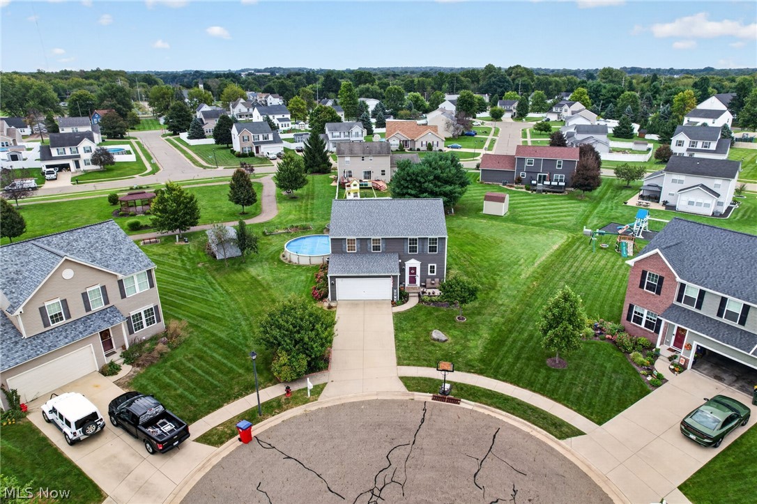 2698 Dutch Circle NE Canton OH 44721