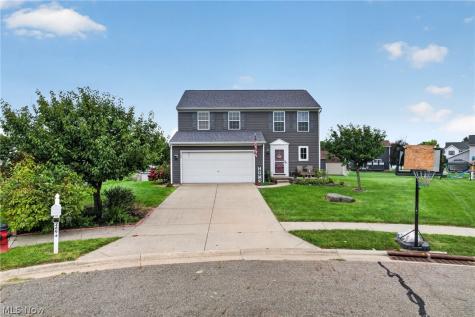 2698 Dutch Circle NE Canton OH 44721