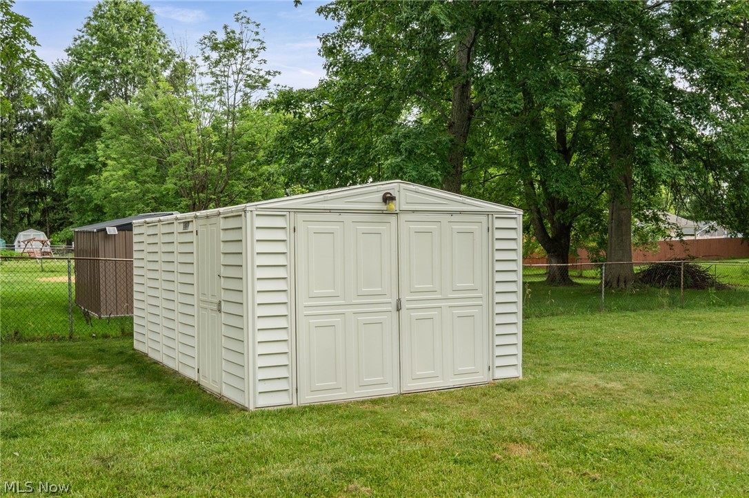 1973 Pinewood Drive Brunswick OH 44212
