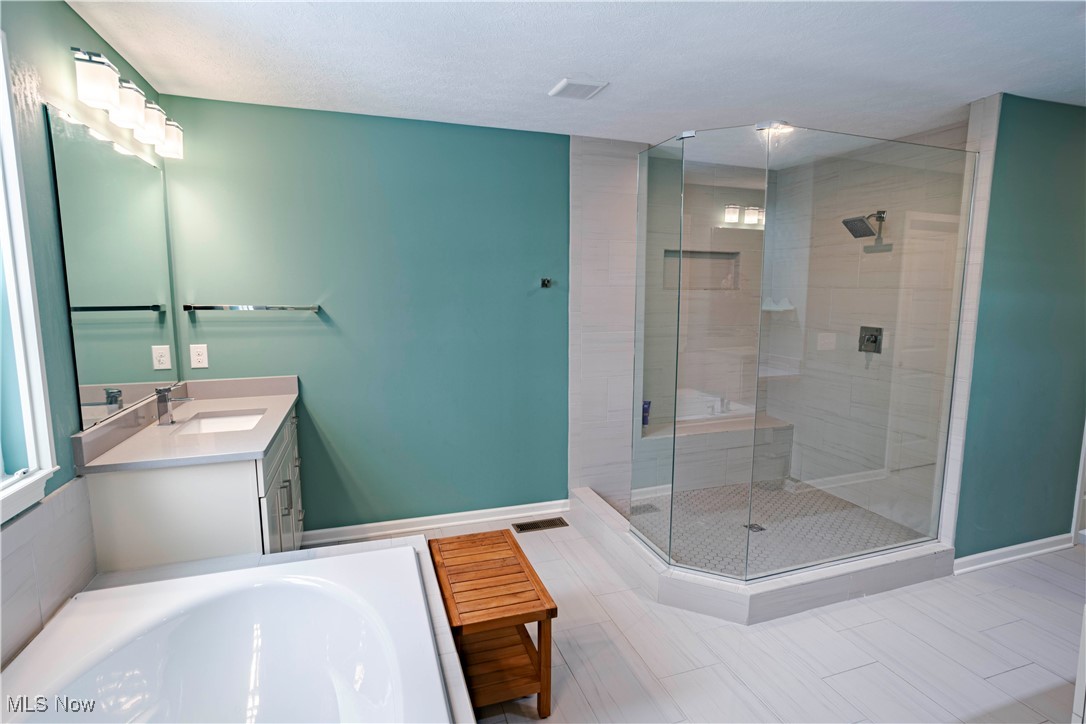 36345 Capri Lane North Ridgeville OH 44039