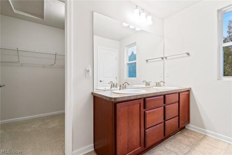 4435 Bentley Drive Copley OH 44321