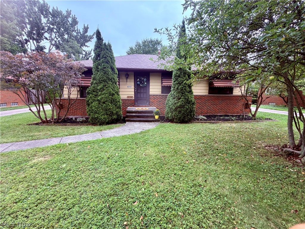 6597 Mackenzie Road North Olmsted OH 44070