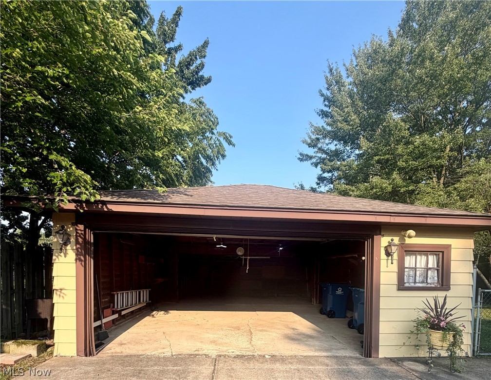 6597 Mackenzie Road North Olmsted OH 44070