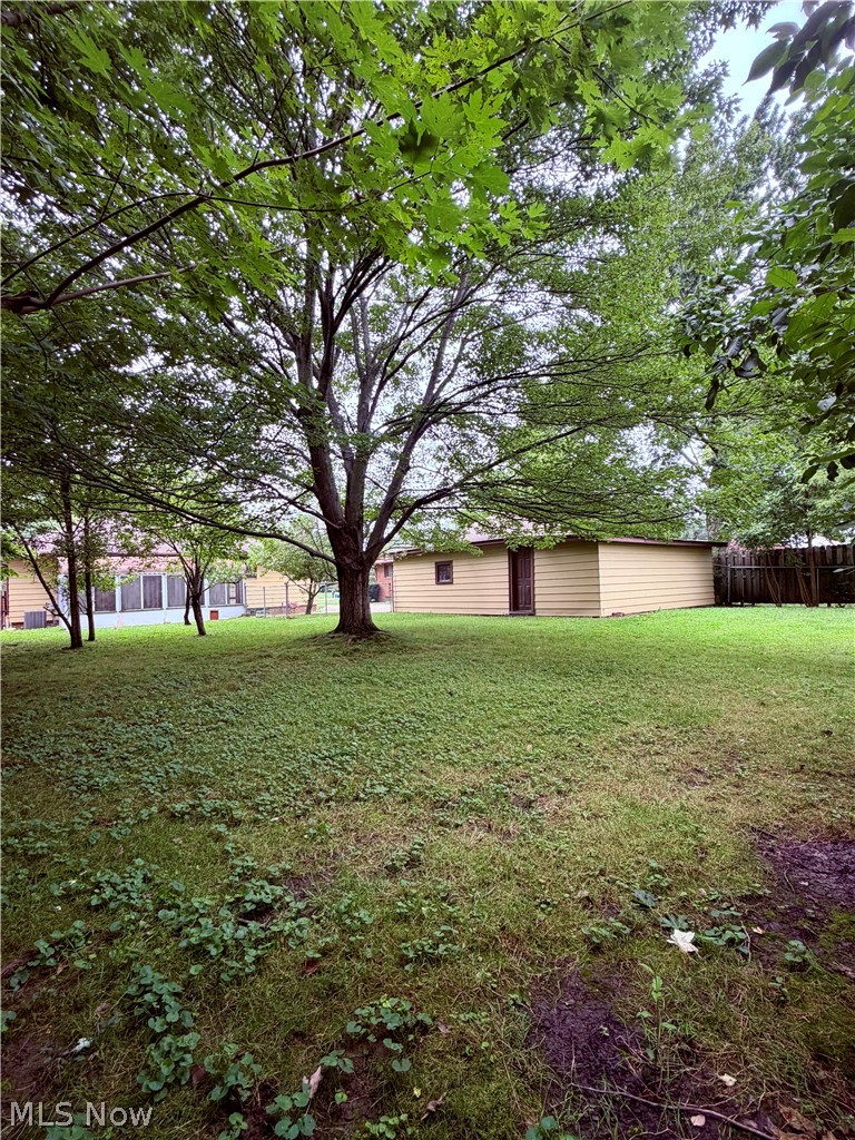 6597 Mackenzie Road North Olmsted OH 44070