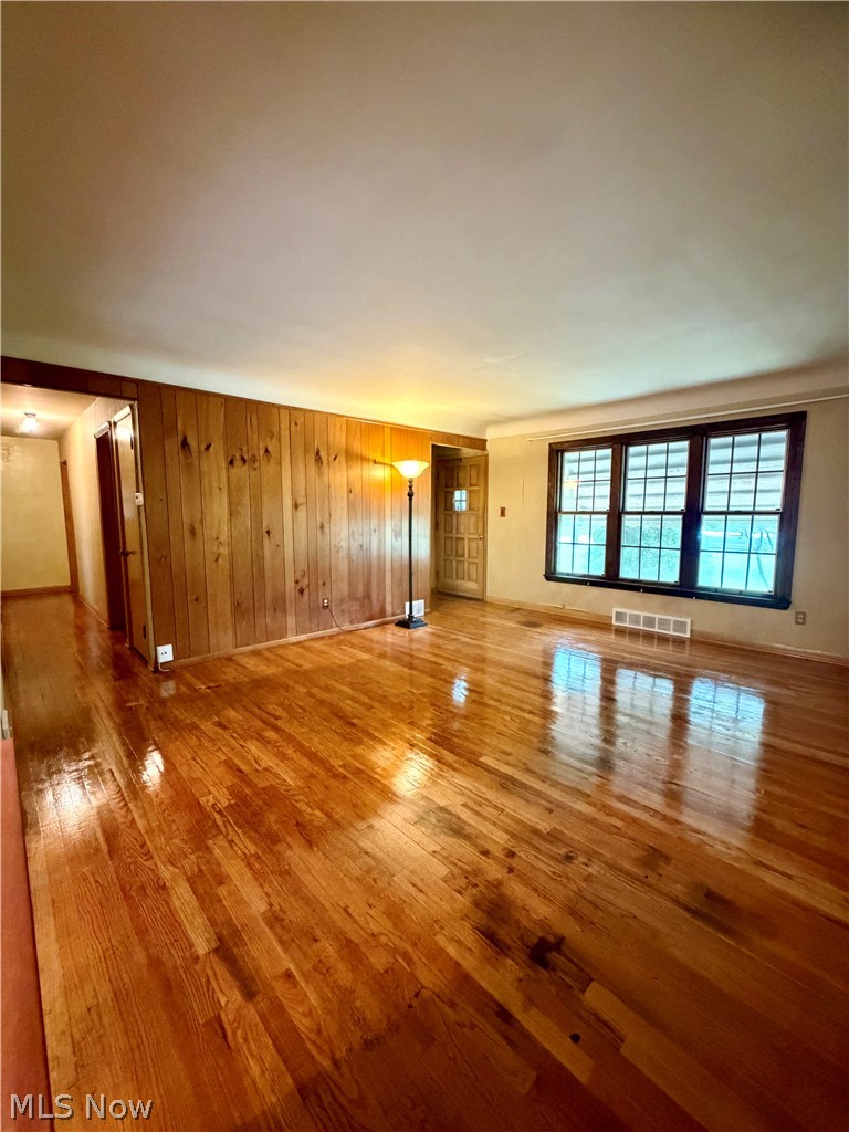6597 Mackenzie Road North Olmsted OH 44070