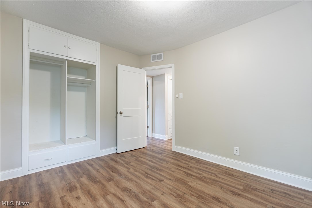 2100 Delmore Street Cuyahoga Falls OH 44221