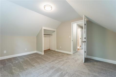2100 Delmore Street Cuyahoga Falls OH 44221