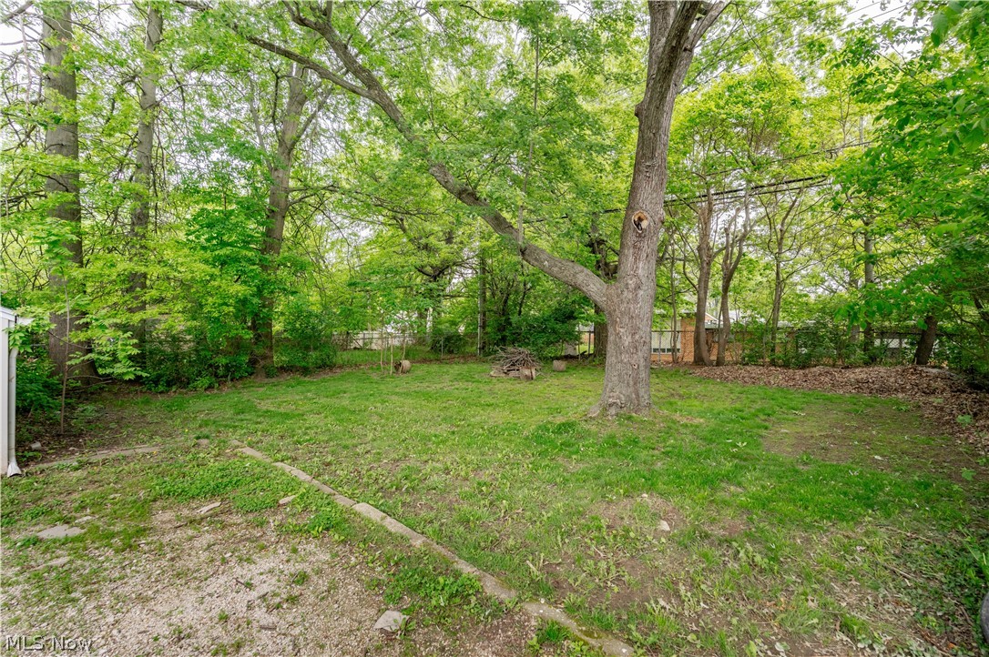 2100 Delmore Street Cuyahoga Falls OH 44221