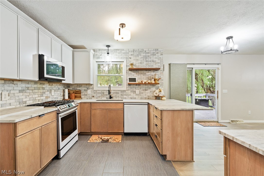 172 Morningview Circle Canfield OH 44406