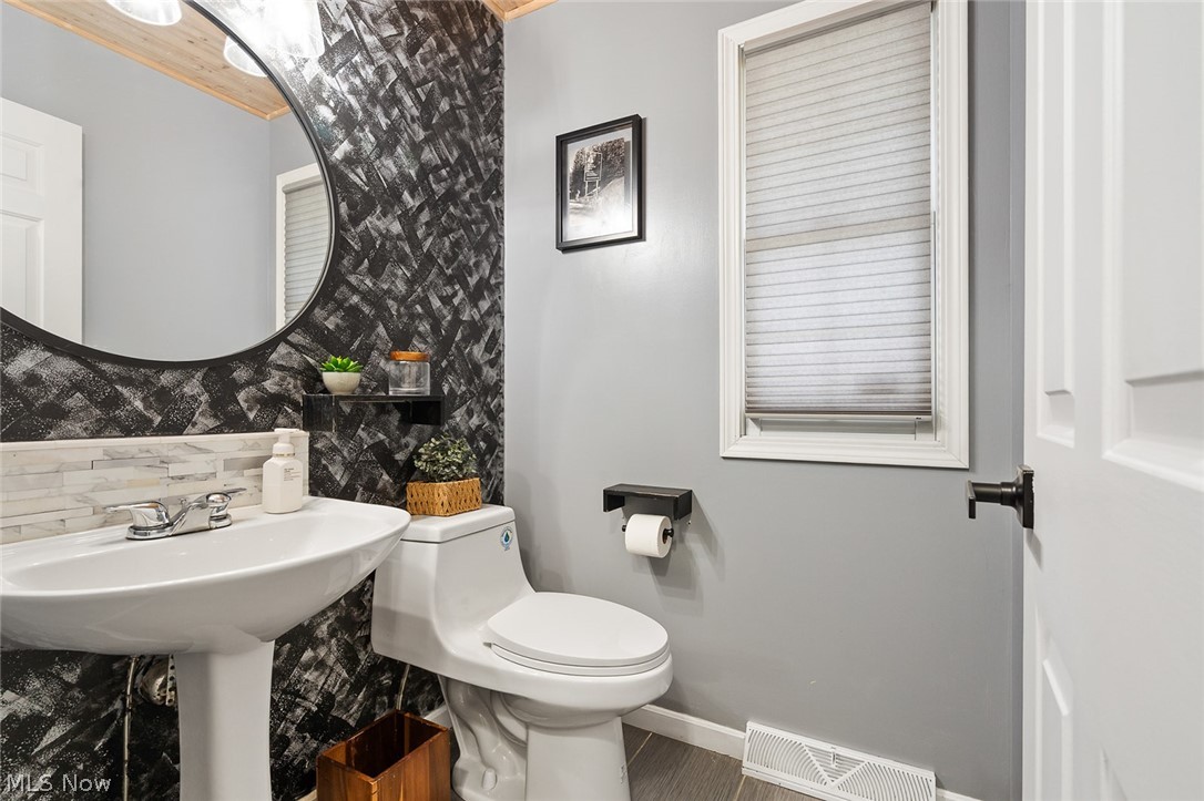 172 Morningview Circle Canfield OH 44406