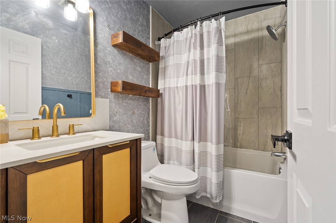 172 Morningview Circle Canfield OH 44406
