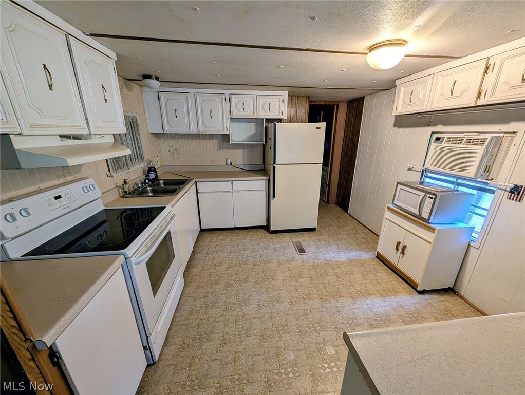 3102 Canton Road NW Carrollton OH 44615