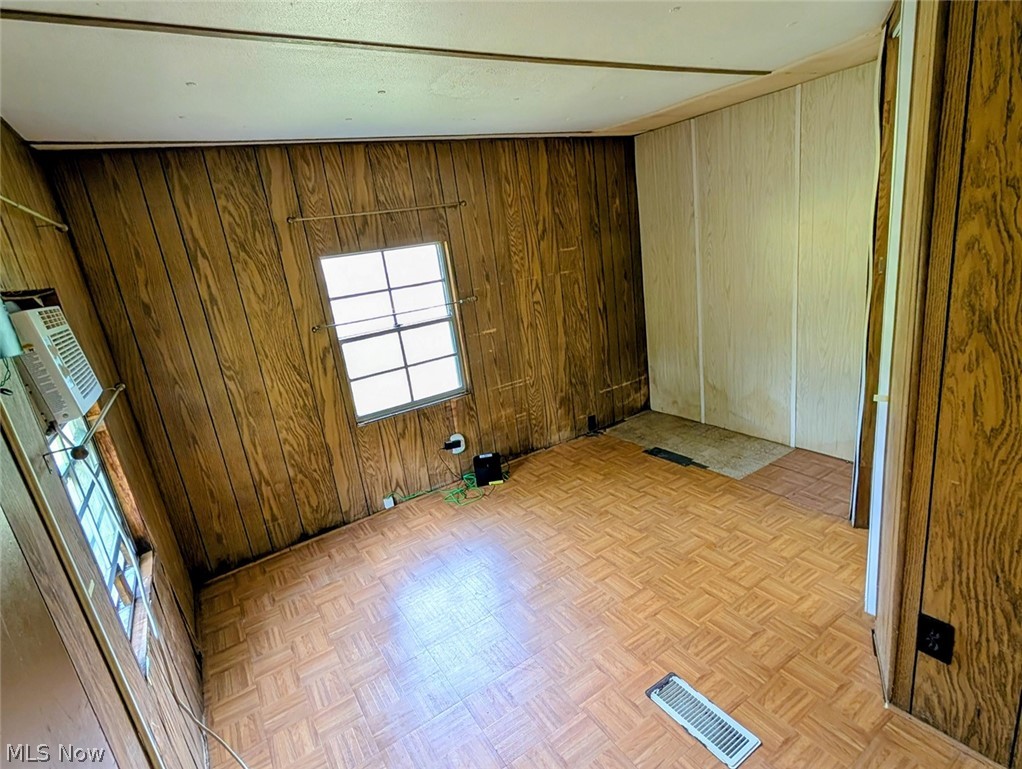 3102 Canton Road NW Carrollton OH 44615