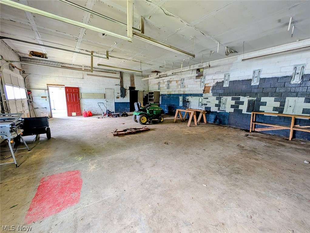3102 Canton Road NW Carrollton OH 44615