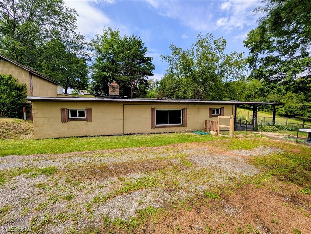 3102 Canton Road NW Carrollton OH 44615