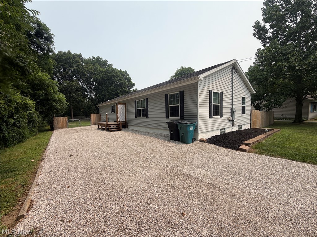 40 Tuckmere Drive Painesville OH 44077