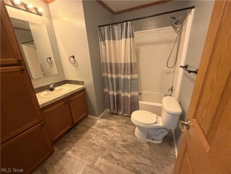 40 Tuckmere Drive Painesville OH 44077