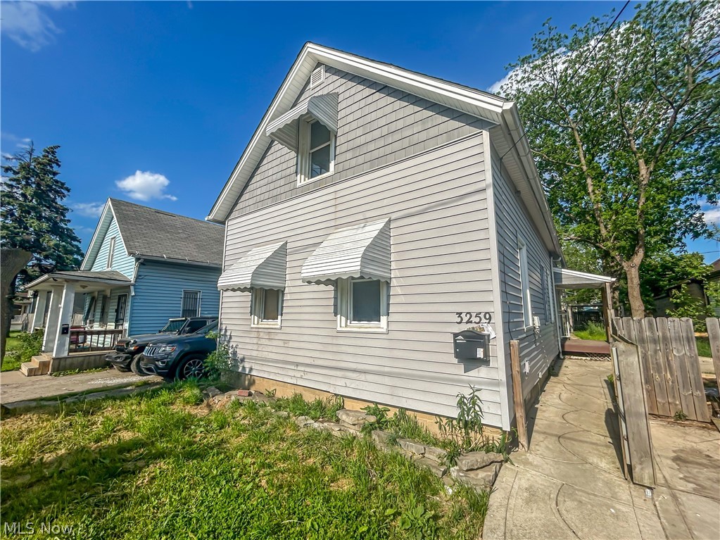 3259 W 50th Street Cleveland OH 44102