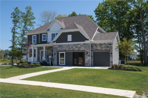 527 Port Side Drive Avon Lake OH 44012