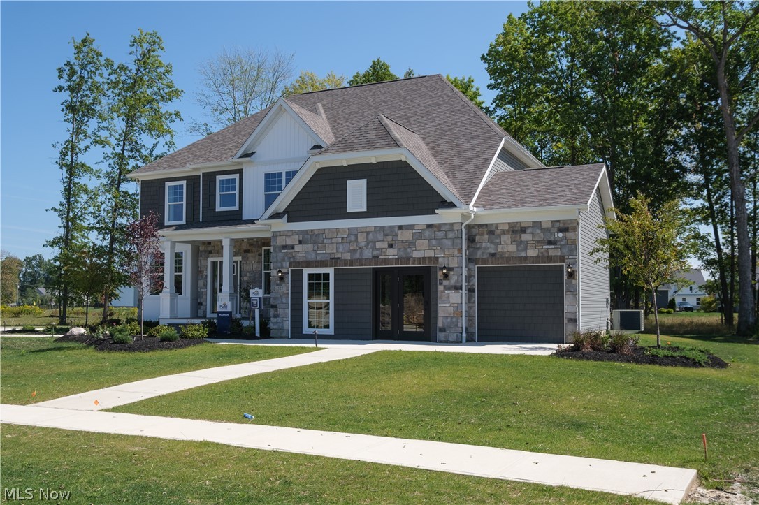 527 Port Side Drive Avon Lake OH 44012