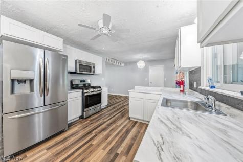 25811 Water Street Olmsted Falls OH 44138