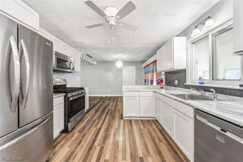 25811 Water Street Olmsted Falls OH 44138
