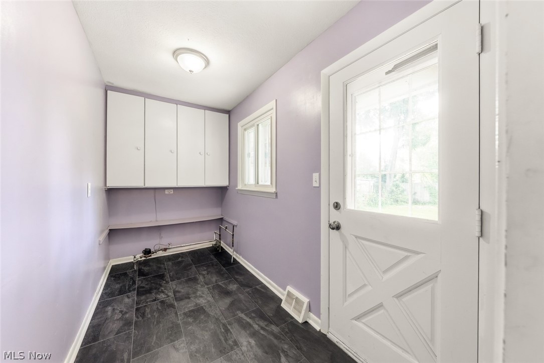 25811 Water Street Olmsted Falls OH 44138