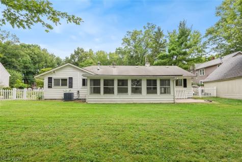25811 Water Street Olmsted Falls OH 44138