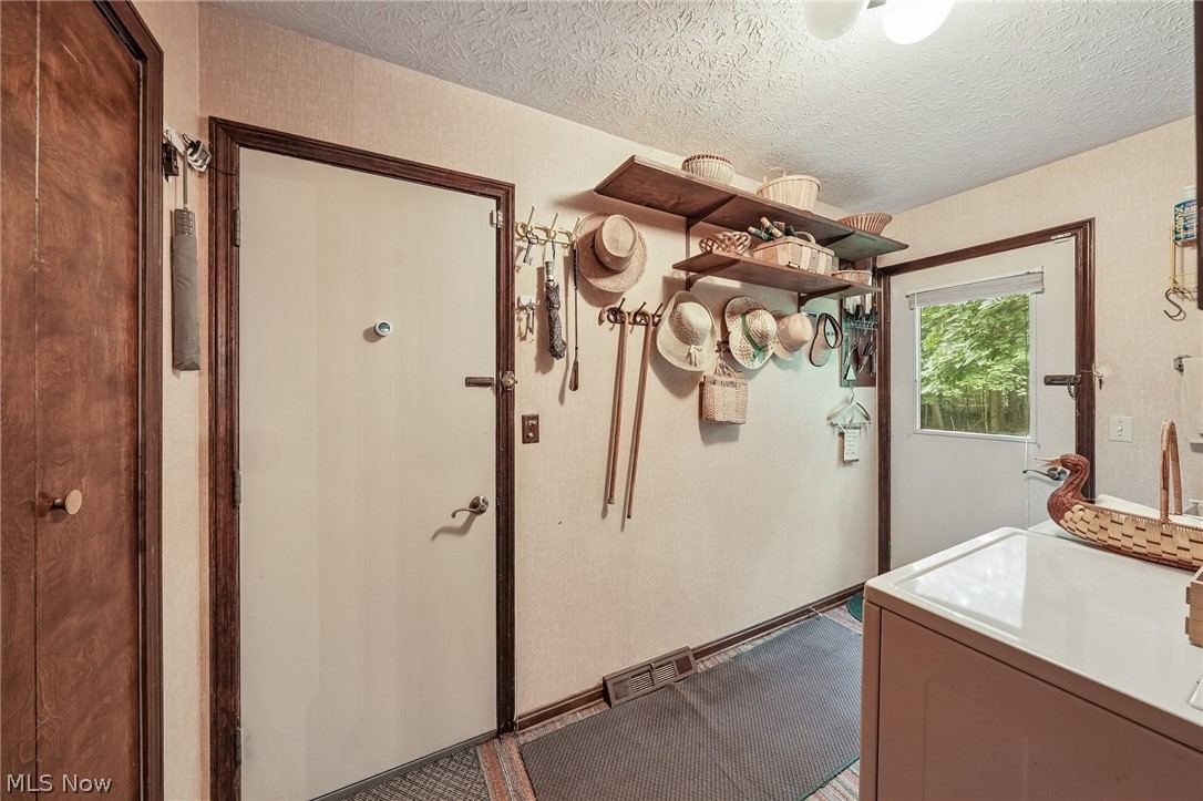 4188 Idlebrook Drive Akron OH 44333