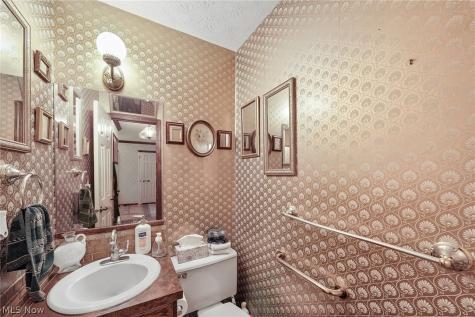 4188 Idlebrook Drive Akron OH 44333