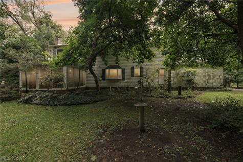 4188 Idlebrook Drive Akron OH 44333