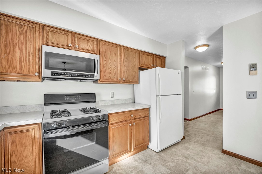 4081 Clearwater Drive Parma OH 44134