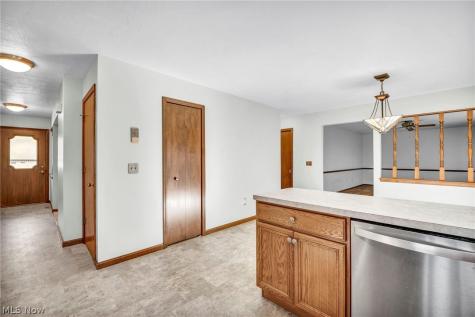 4081 Clearwater Drive Parma OH 44134