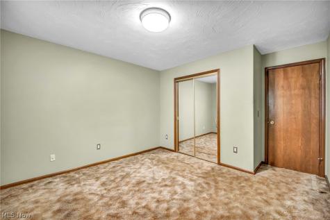 4081 Clearwater Drive Parma OH 44134