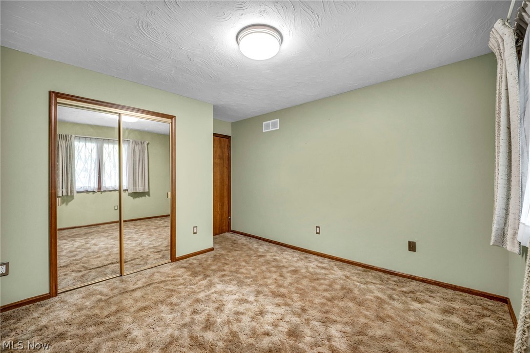 4081 Clearwater Drive Parma OH 44134