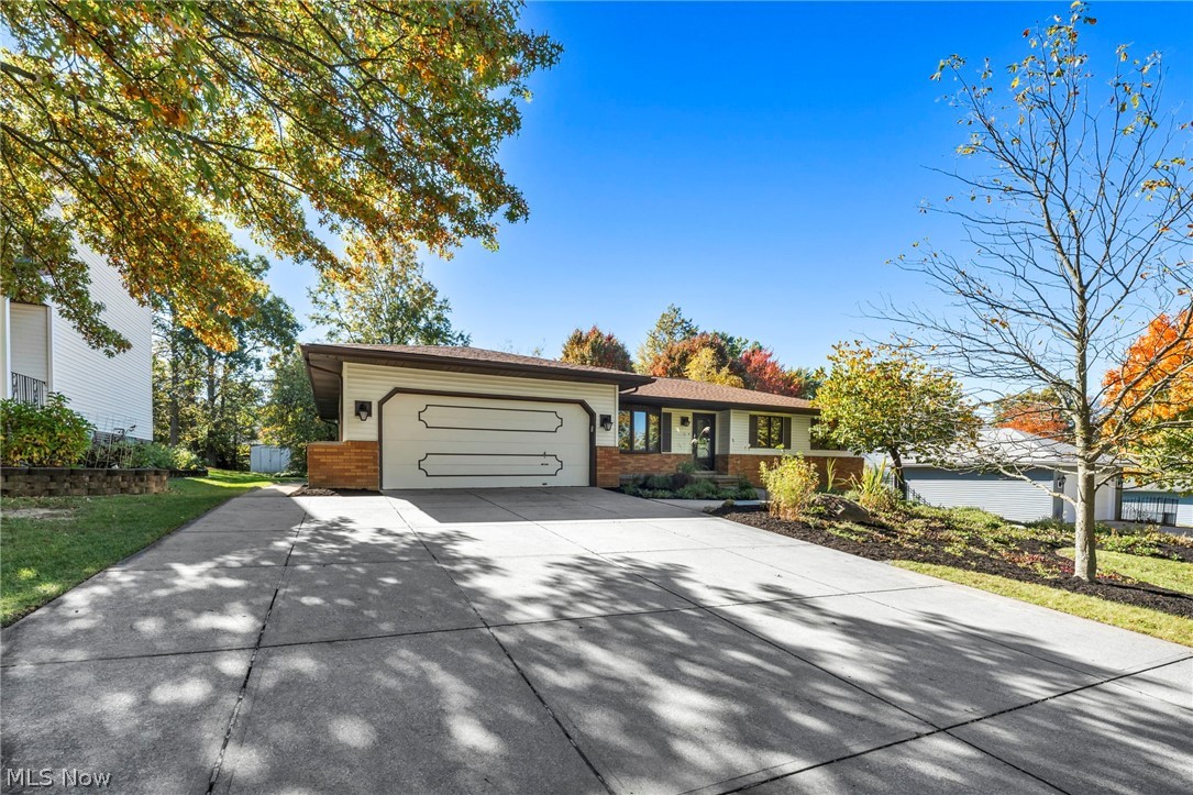 4081 Clearwater Drive Parma OH 44134