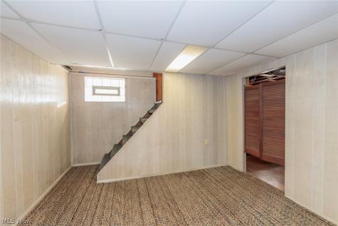 1921 Maynard Avenue Cleveland OH 44109