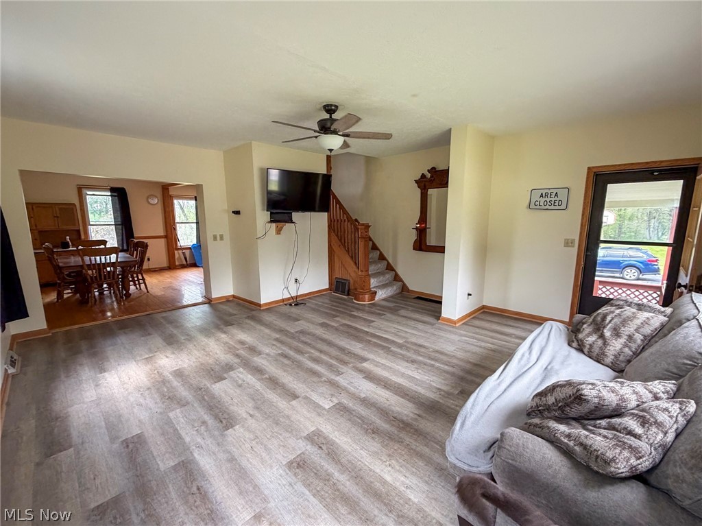 8135 State Route 609 Burghill OH 44404