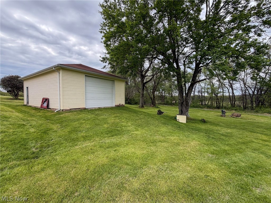 8135 State Route 609 Burghill OH 44404