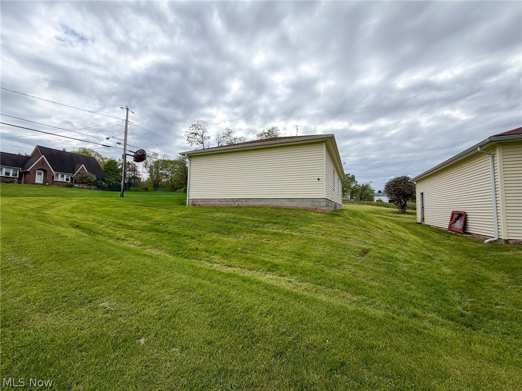 8135 State Route 609 Burghill OH 44404