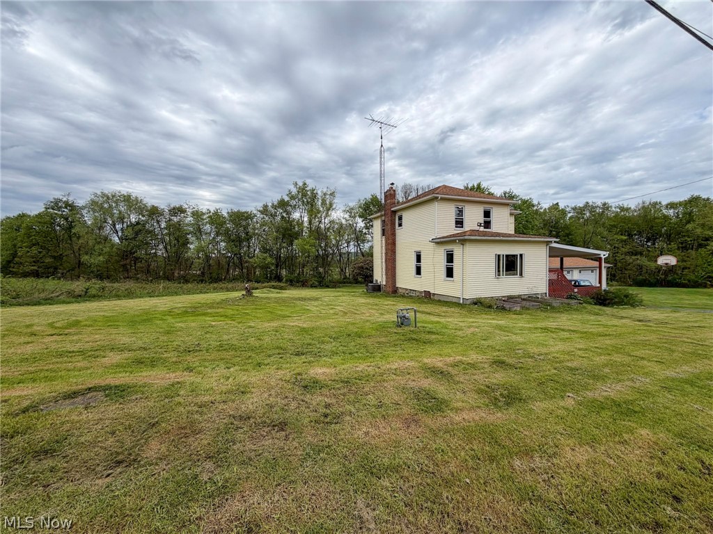 8135 State Route 609 Burghill OH 44404