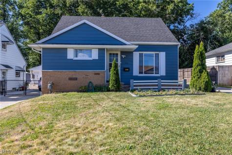3299 Winthrop Drive Parma OH 44134
