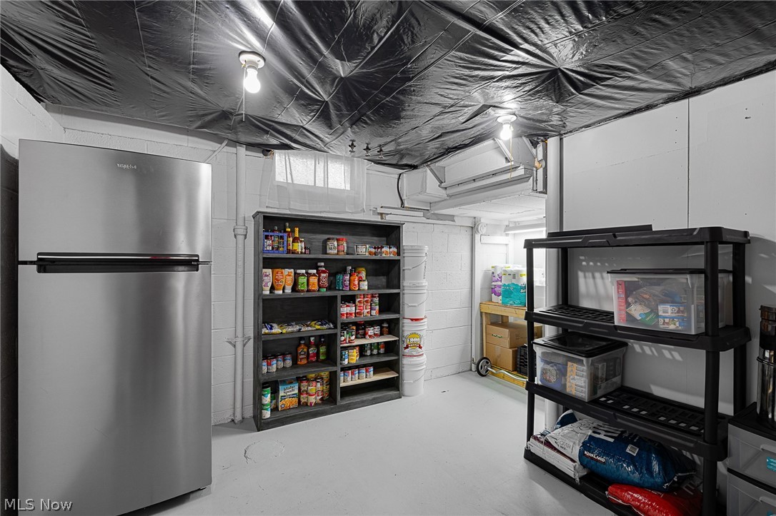 3299 Winthrop Drive Parma OH 44134